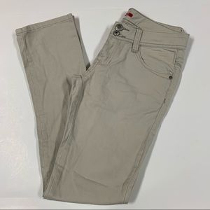 Union Bay Low Waist Size 7 Jeans